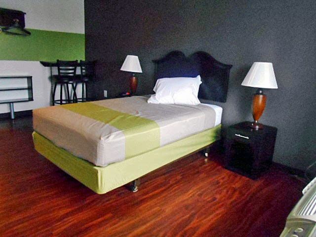 Studio 6-Rome, Ga - Skytop Phòng bức ảnh