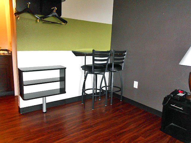 Studio 6-Rome, Ga - Skytop Phòng bức ảnh